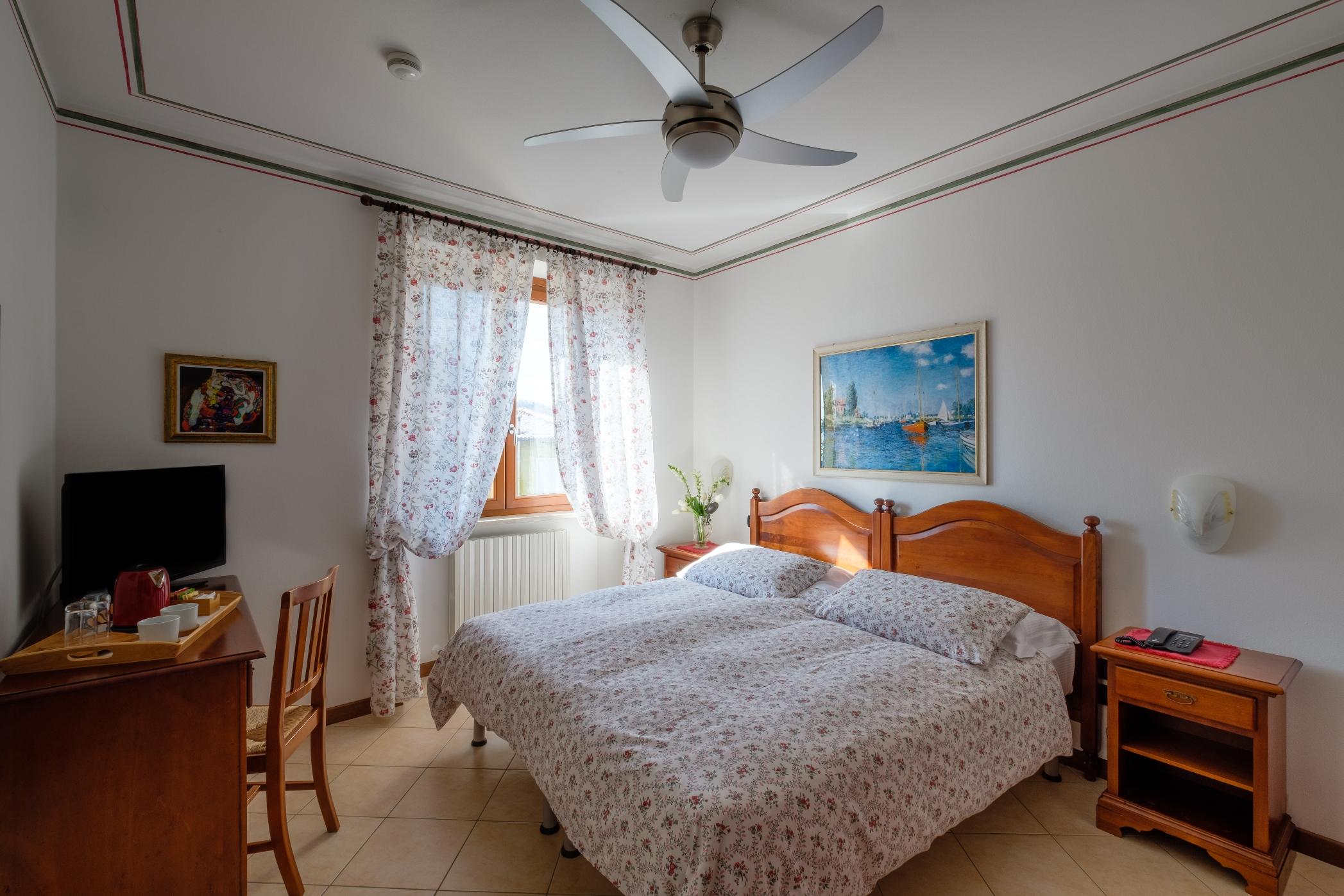 Hotel Tre Punte Гарньяно Екстер'єр фото