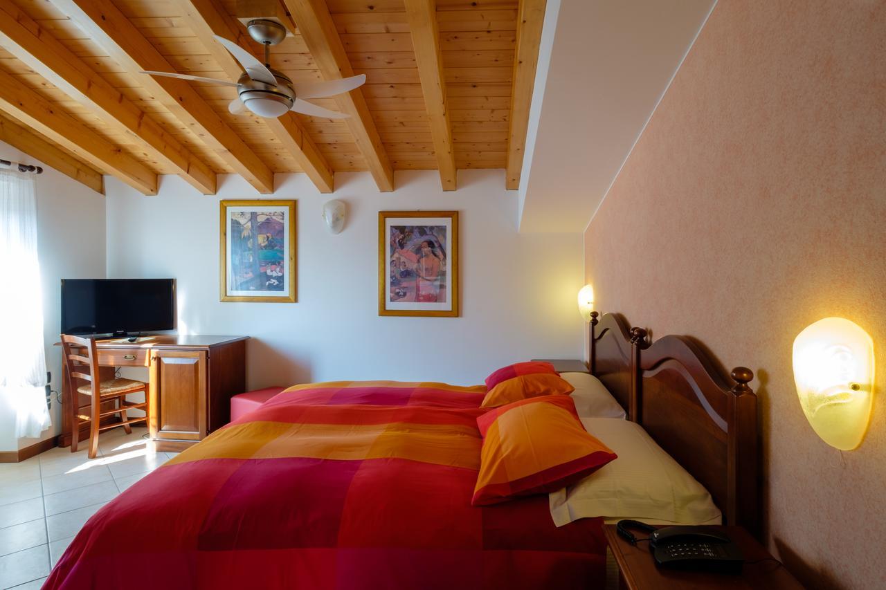 Hotel Tre Punte Гарньяно Екстер'єр фото